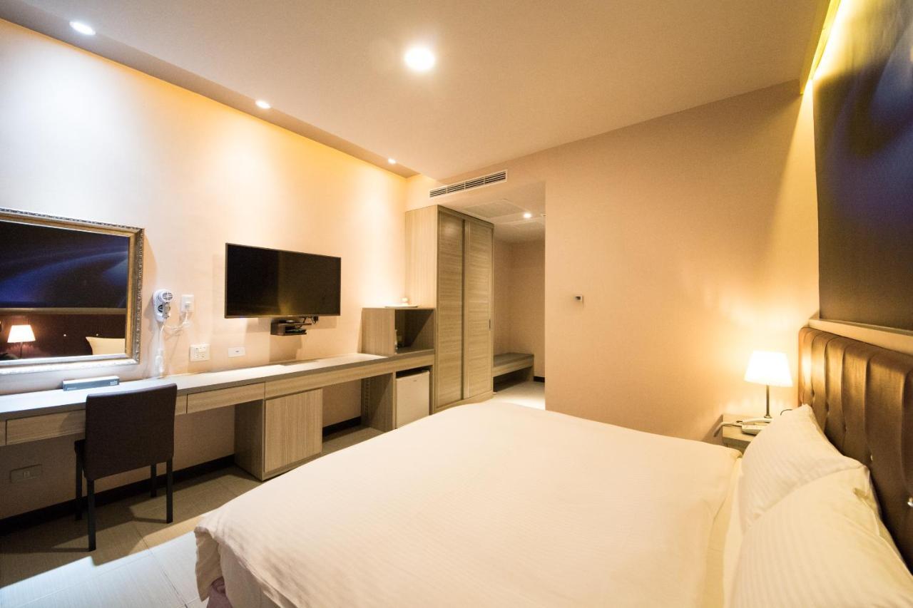 Dongdaemun Boutique Hotel เมืองฮวาเหลียน ภายนอก รูปภาพ