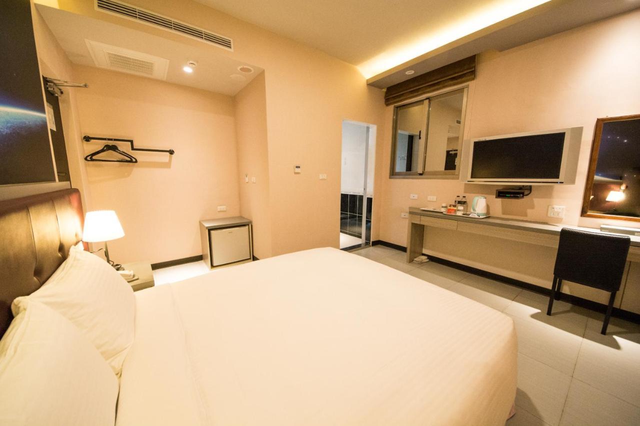Dongdaemun Boutique Hotel เมืองฮวาเหลียน ภายนอก รูปภาพ