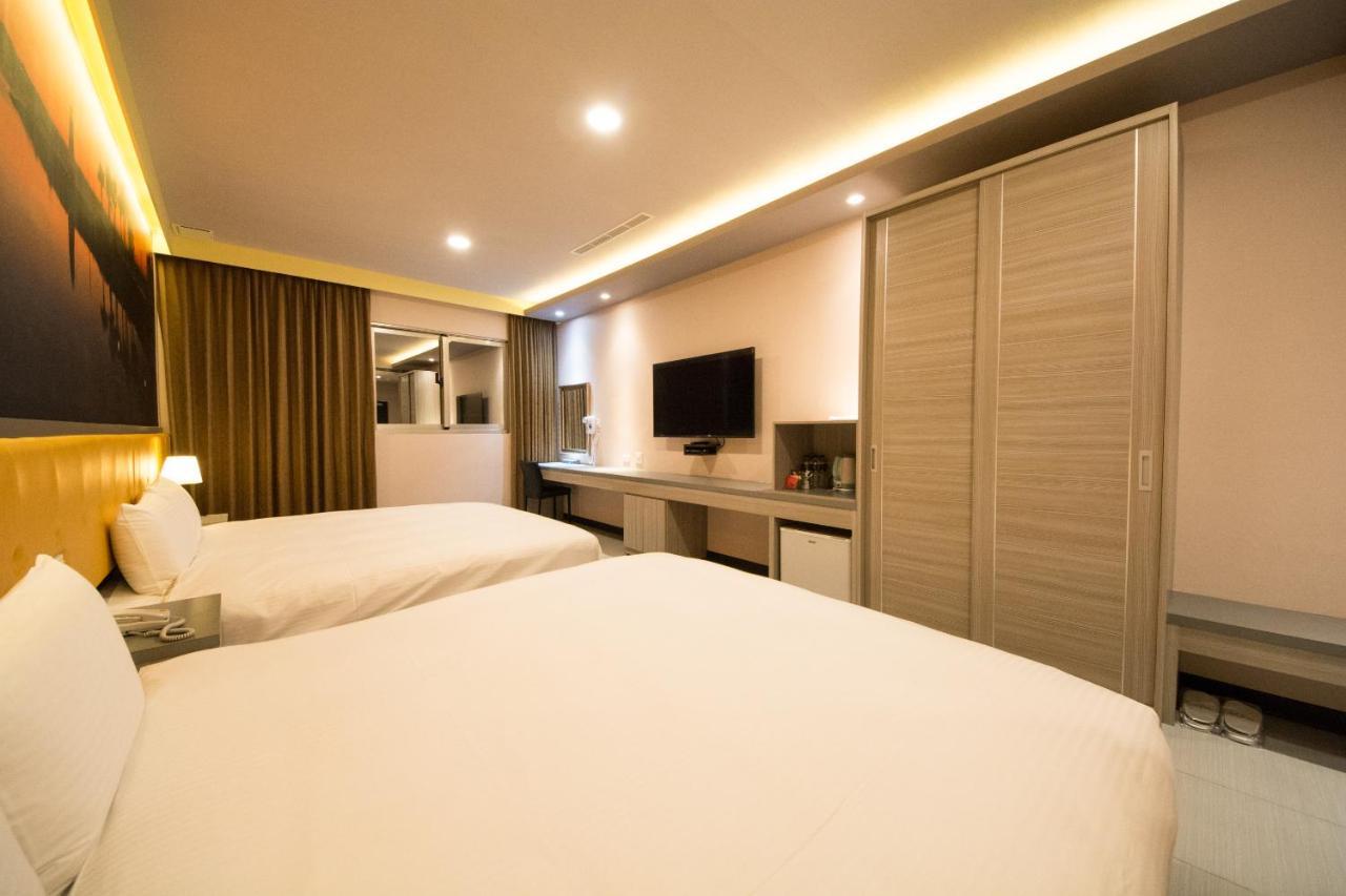 Dongdaemun Boutique Hotel เมืองฮวาเหลียน ภายนอก รูปภาพ